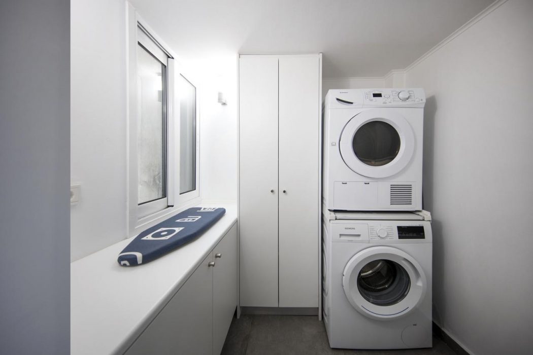 Washing machine and tumble dryer 