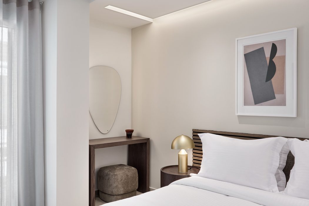 									Plw_Valaoritou_1_10293									